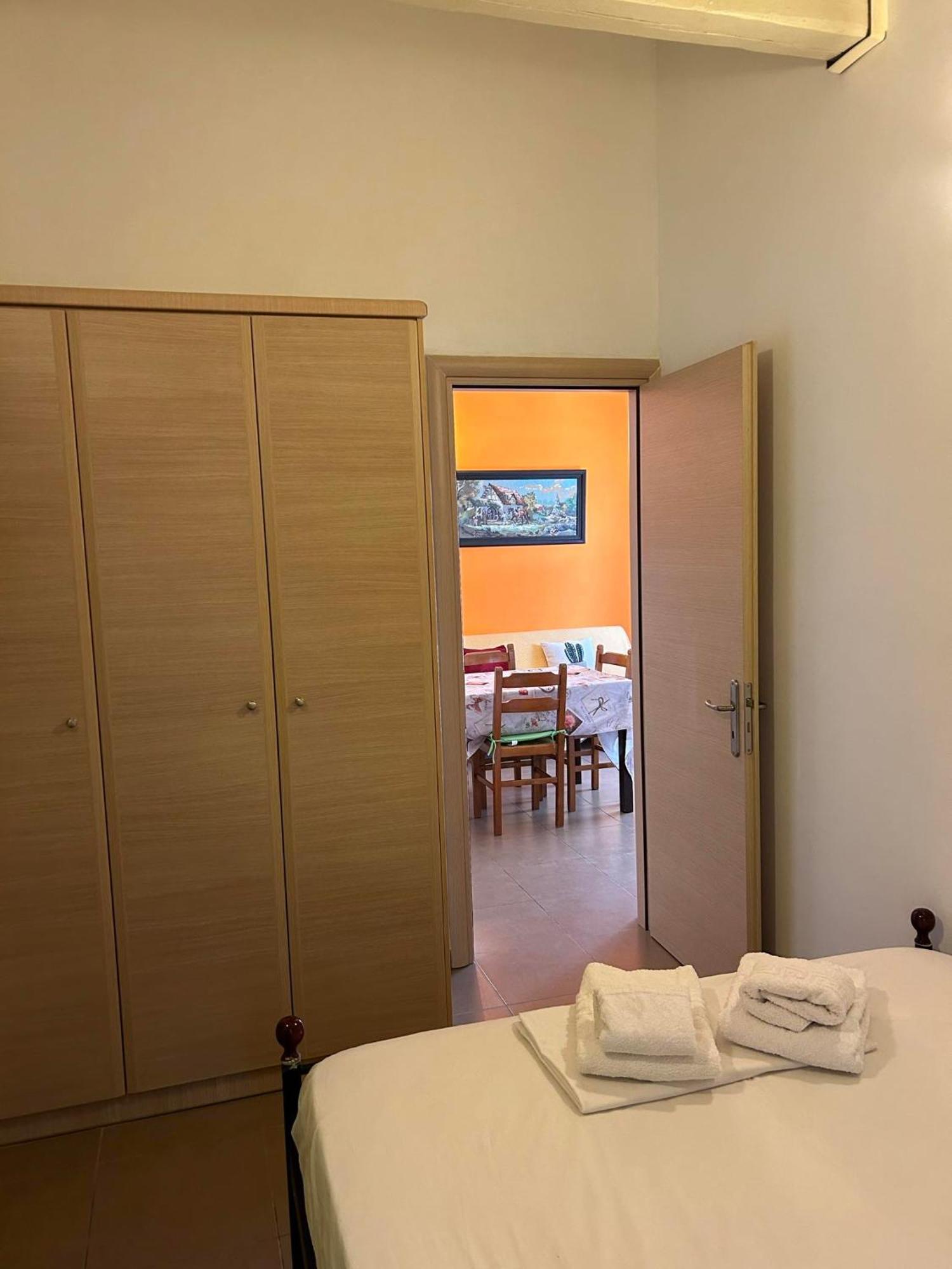 Sofia Apartments Παραλία Ιρίων Εξωτερικό φωτογραφία